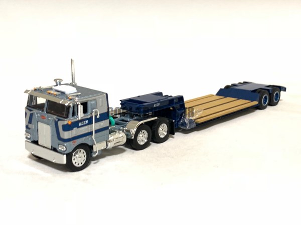 Peterbilt 352 COE Vintage Rogers Lowboy Trailer