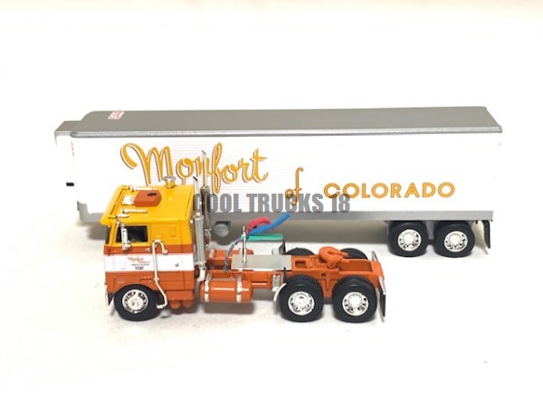 Peterbilt 352 COE 40' Vintage Refrigerated Trailer Monfort of Colorado