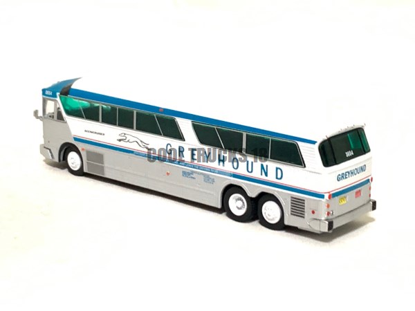 MCI MC-7 Challenger Motorcoach Greyhound SceniCruiser - Phoenix